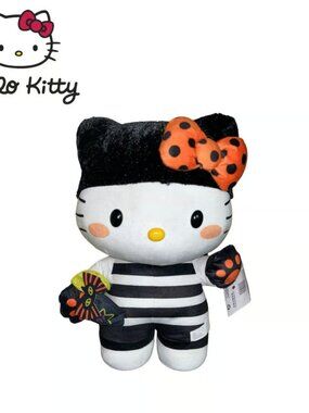 2023 Hello Kitty CVS halloween greeter NWT